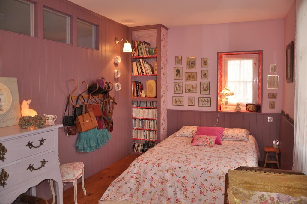La Maison De Rose Bed and Breakfast Brossac Habitación foto